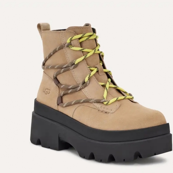 UGG Brisbane Lace-up Waterproof Boot new - Picture 8 of 10